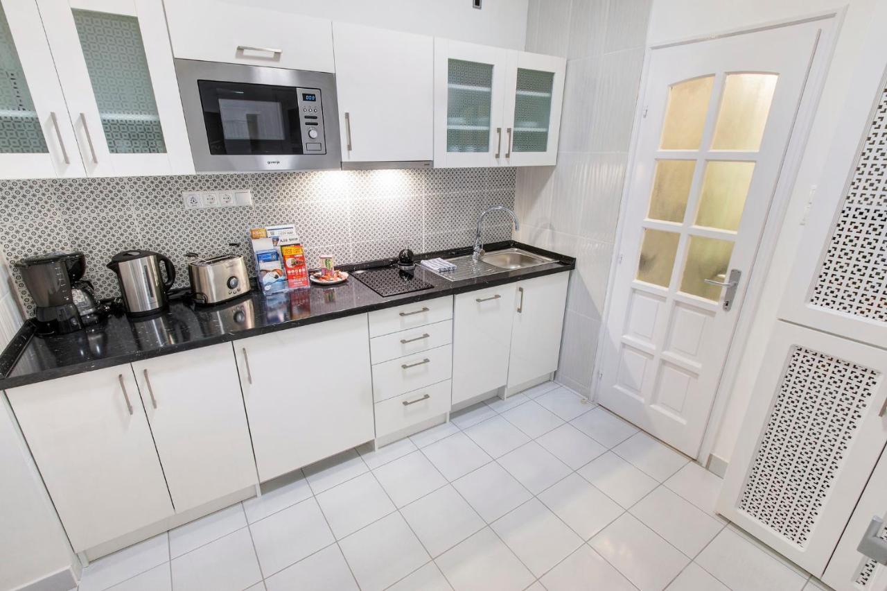 Sweet Dreams In The Heart Of The City Apartment Будапеща Стая снимка